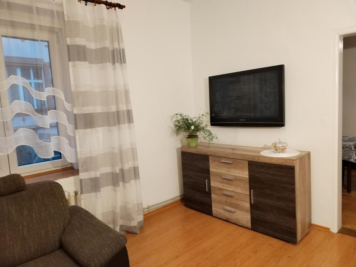 Apartman Isabel Decin Exterior photo